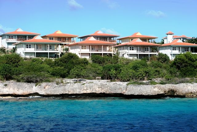 Caribbean _Club_ Bonaire