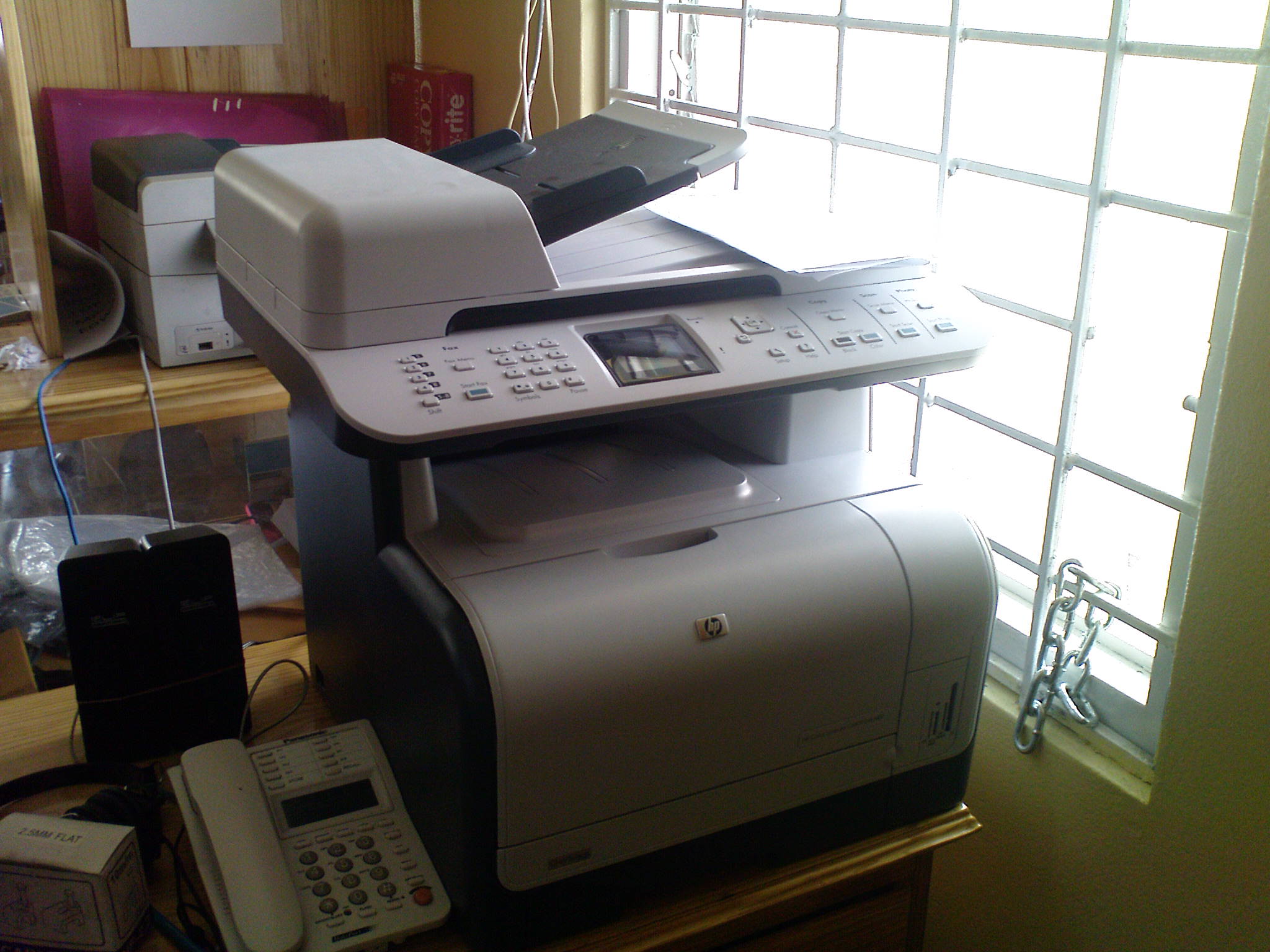 Flowers_internet _Cafe_Ocho_ Rios_HP Laser_printer