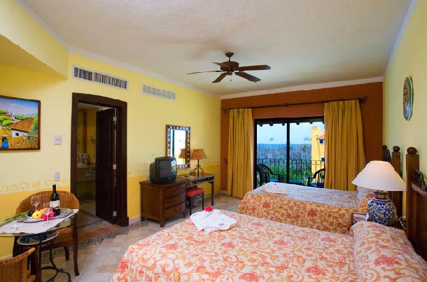 Occidental Grand Cozumel All Inclusive bedroom