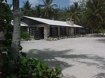 Small Hope Bay Lodge