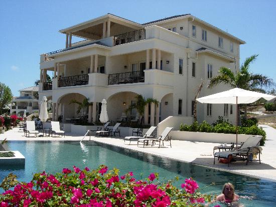 Antigua and Barbuda_ cove-suite-building